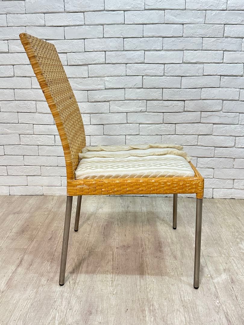 ①【東京23区配送無料】高級家具　ビンテージ　ラタン　椅子　チェア　カフェ　店舗