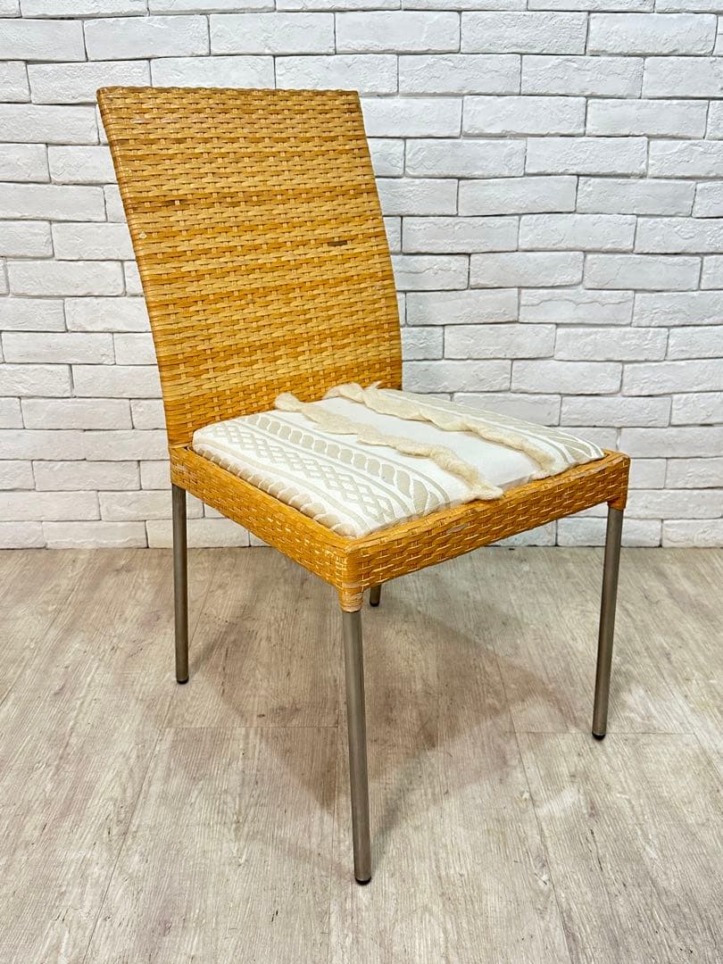 ①【東京23区配送無料】高級家具　ビンテージ　ラタン　椅子　チェア　カフェ　店舗