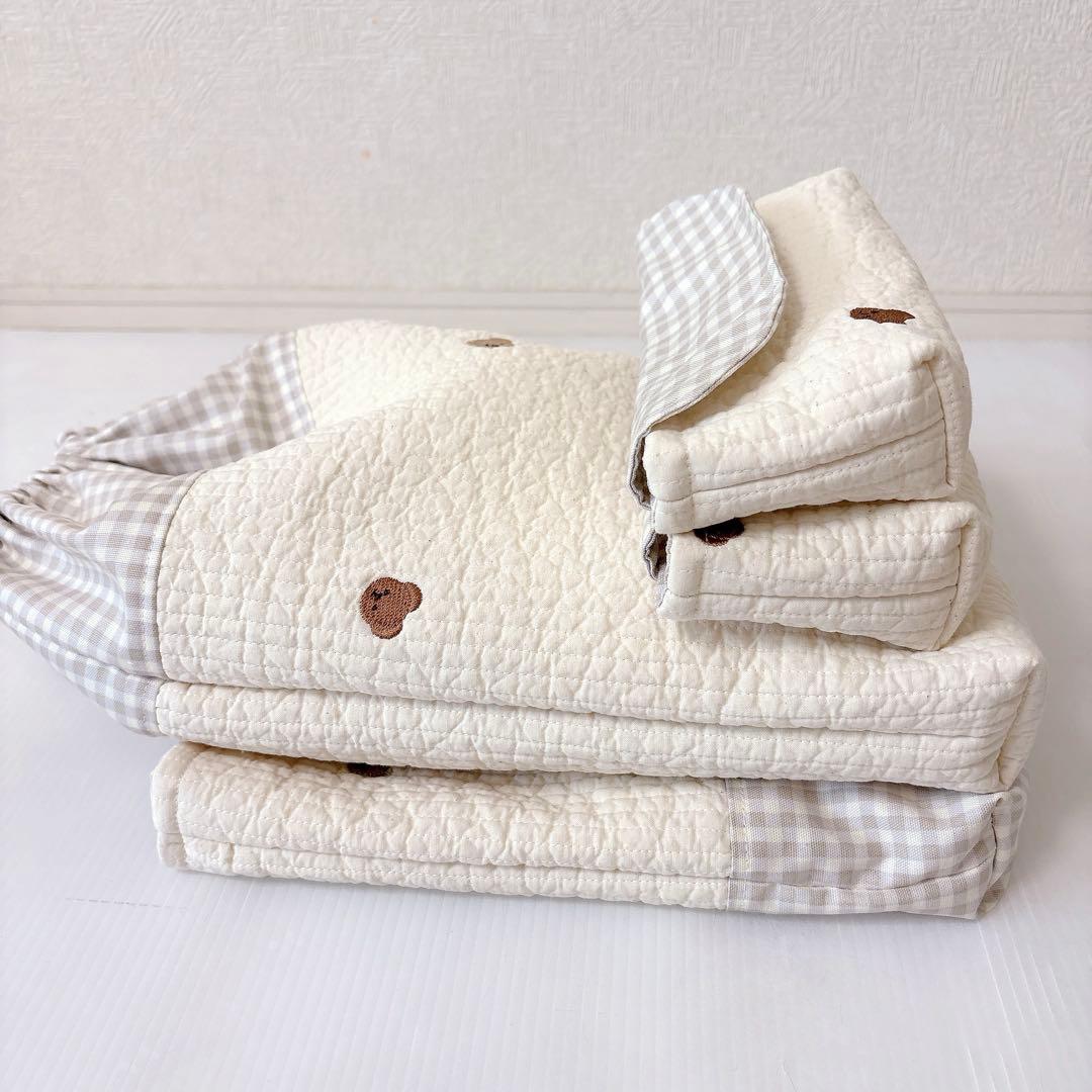 レッスンバッグ 運動靴入れ　箸入れ　ナフキン✖️2 くま刺繍