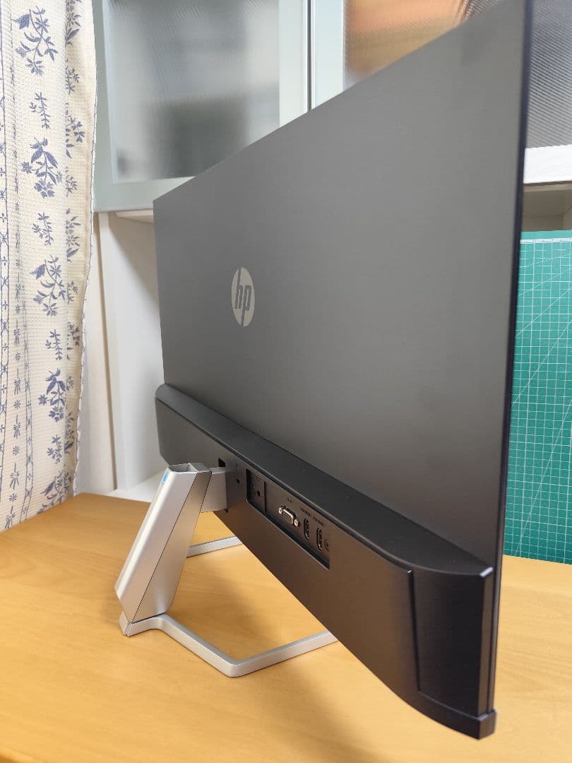 HP M27f 27インチ フルHD モニター　中古　専用箱付