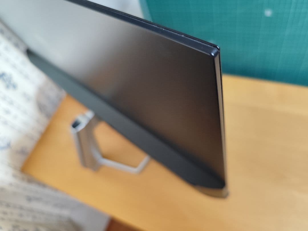 HP M27f 27インチ フルHD モニター　中古　専用箱付