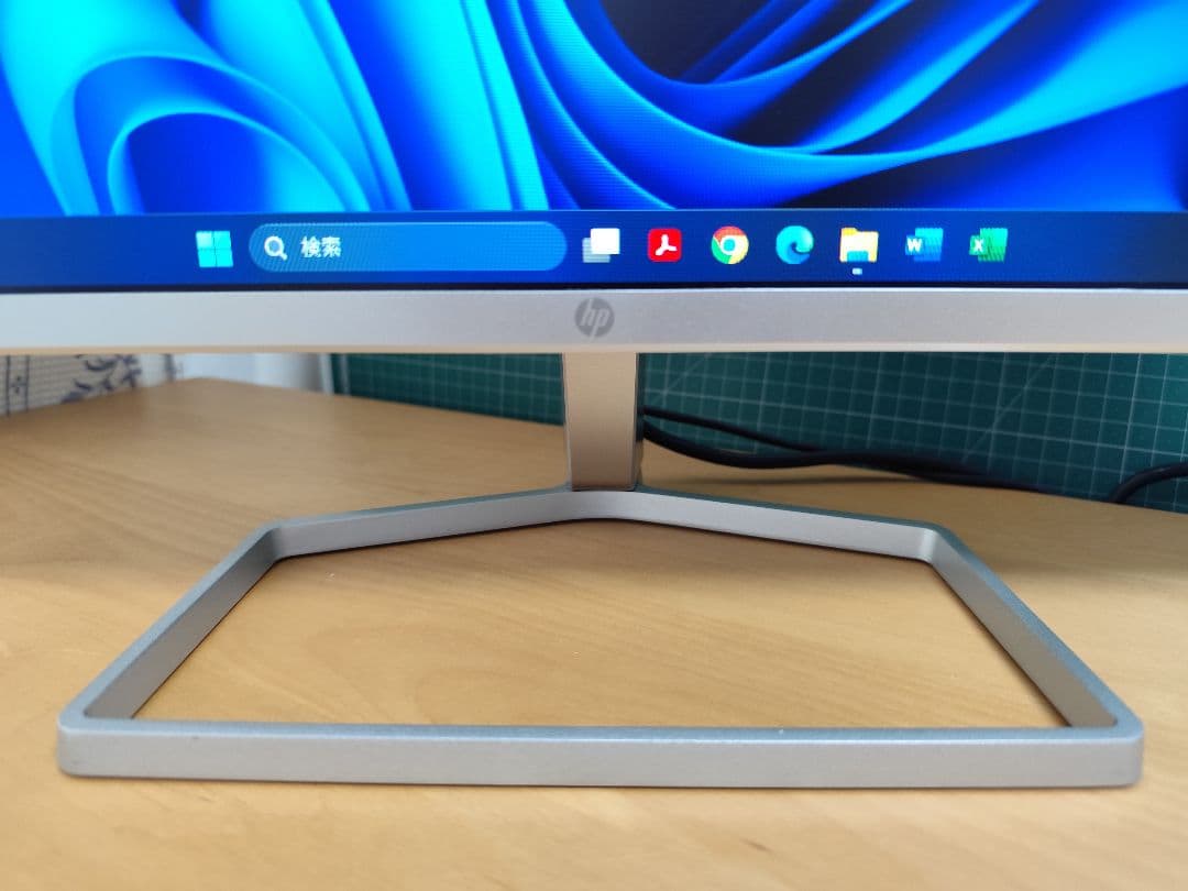 HP M27f 27インチ フルHD モニター　中古　専用箱付