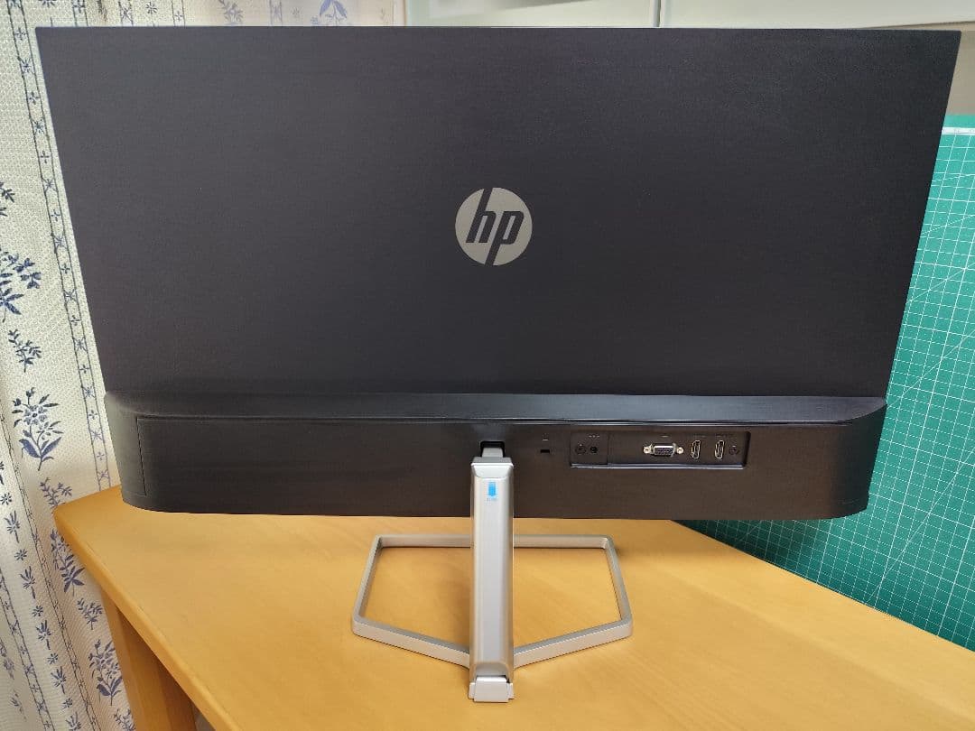 HP M27f 27インチ フルHD モニター　中古　専用箱付