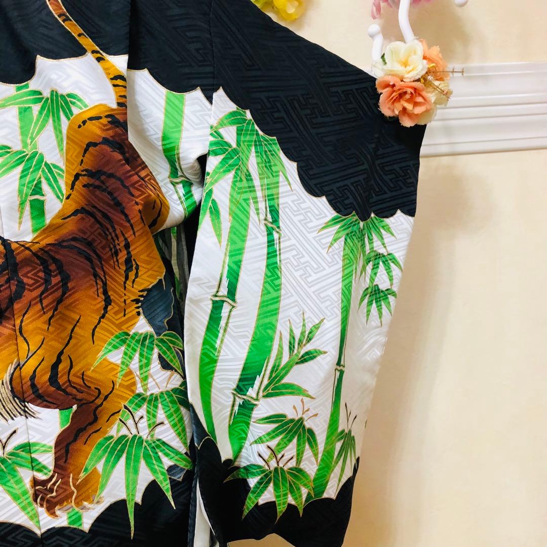 七五三５歳完全フルセット‼️豪華黒地系タイガー金彩煌びやか⭐︎袴縞スタイルアップ銘品