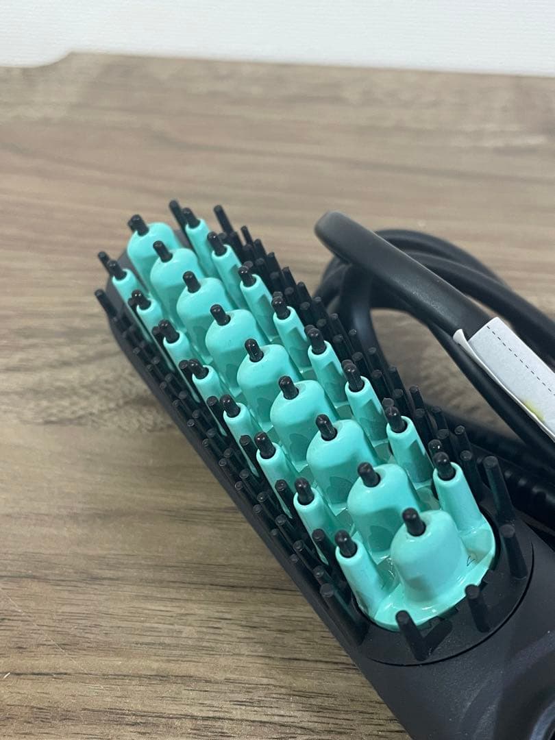 【極美品】DAFNI nano ブラシ型ヘアアイロン