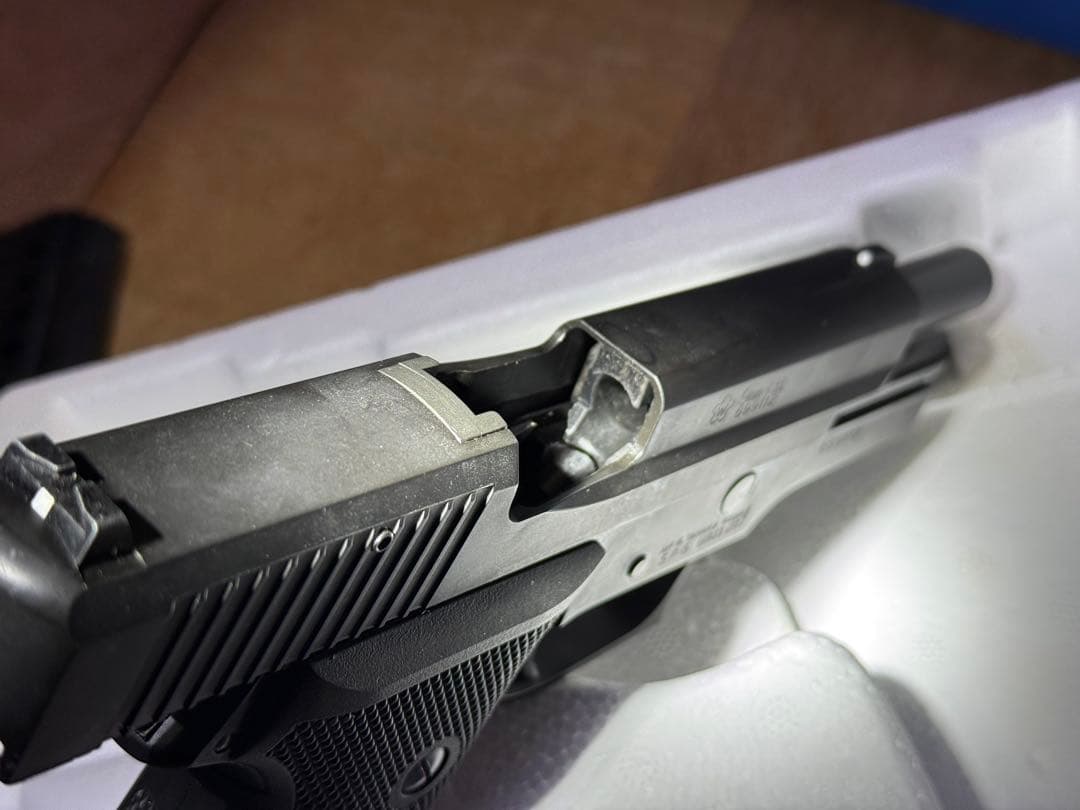 タナカワークスSIG P220 モデルガン 陸上自衛隊モデル