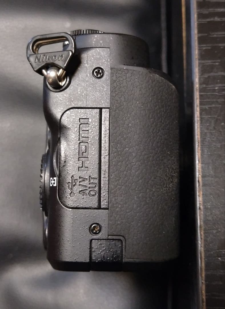 【美品/未記入保証書】Nikon COOLPIX P7700 コンパクトカメラ