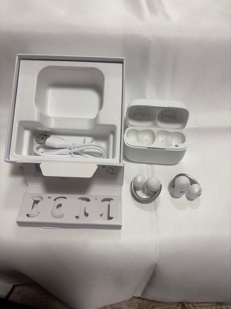 soundcore AeroClip ワイヤレスイヤホン