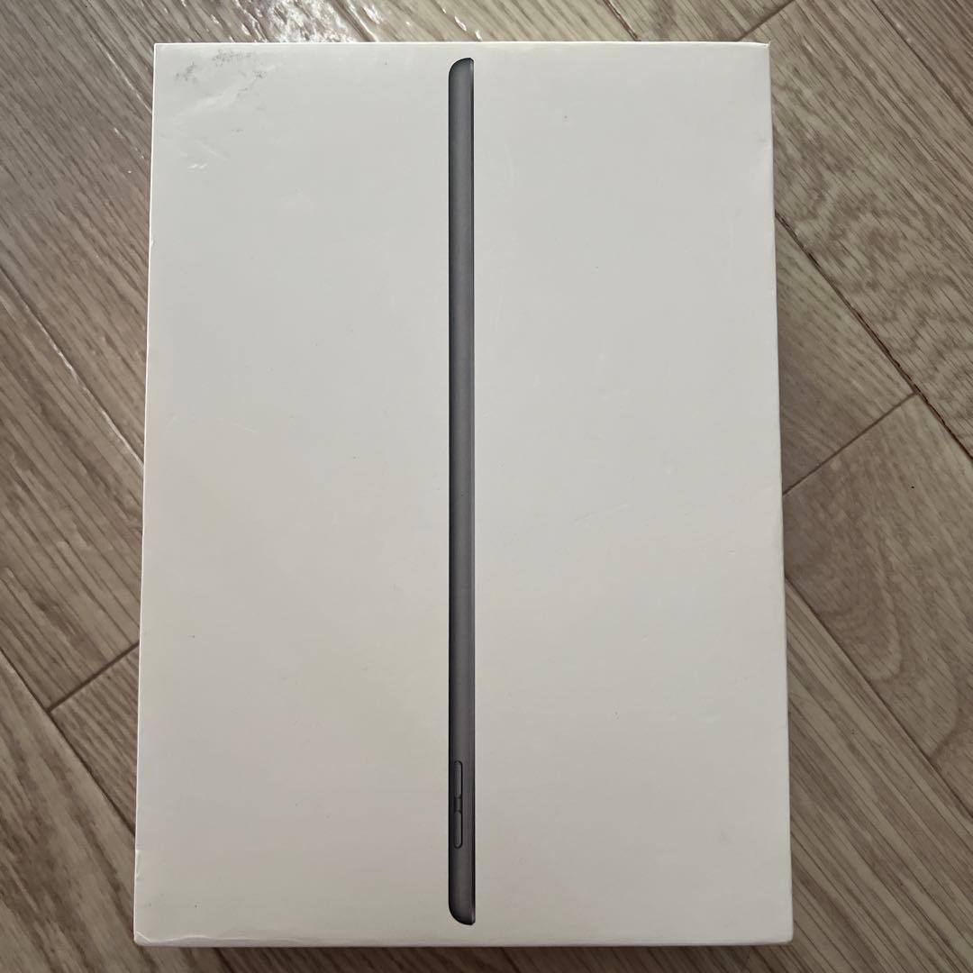 iPad 第8世代 32GB wifi ブラック IOS 26