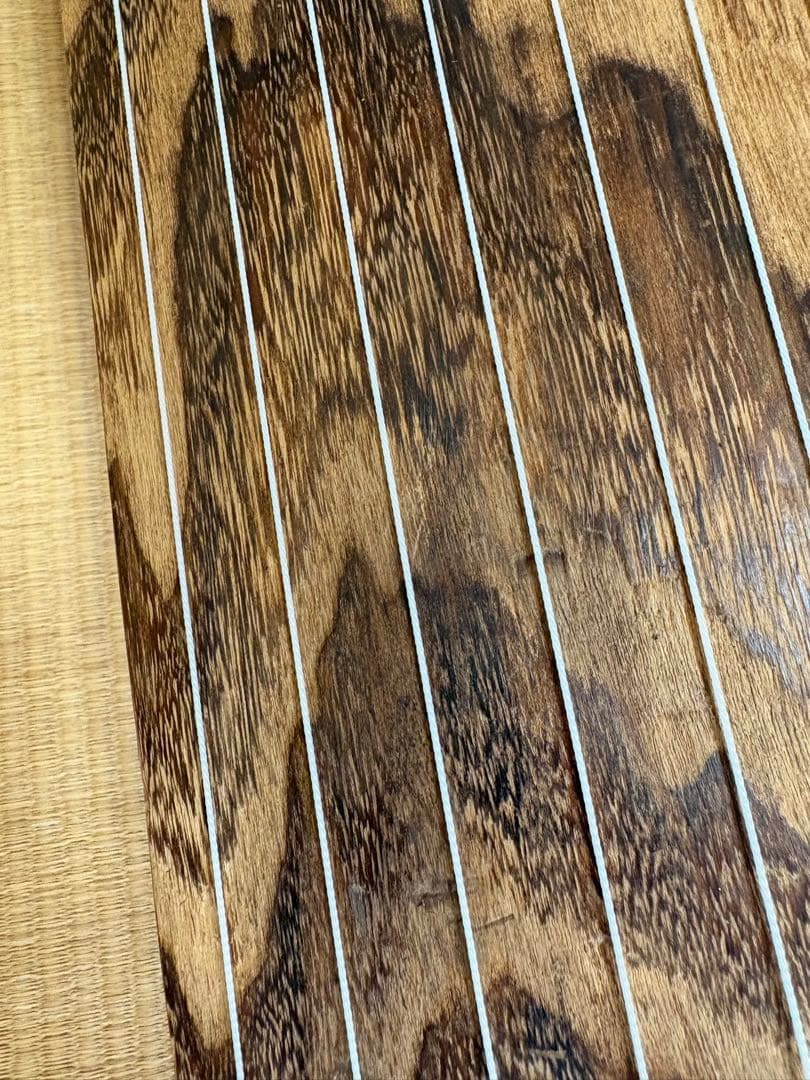 HARUHARU 総紅木仕上げ 13絃箏 綾杉彫り 並甲 琴柱 付属