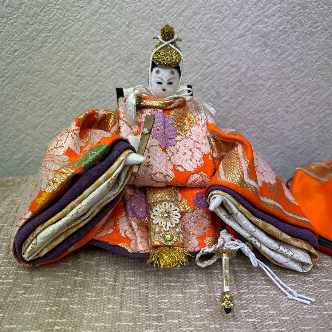 雛人形 オレンジ色 伝統的な雛祭り人形