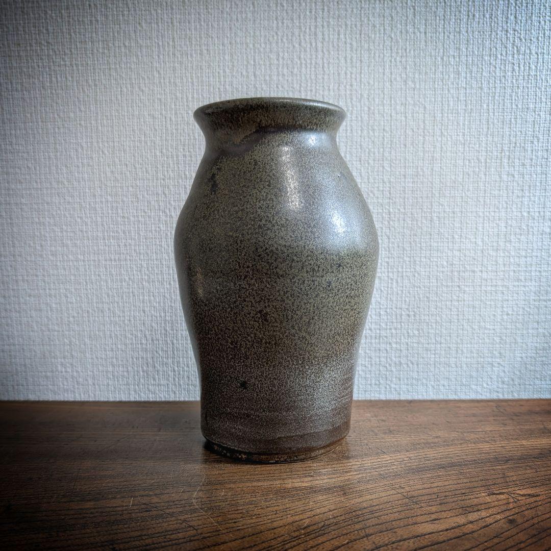 民藝　モダニズム 鉄釉花生　在銘 モダン　花器　花瓶　フラワーベース