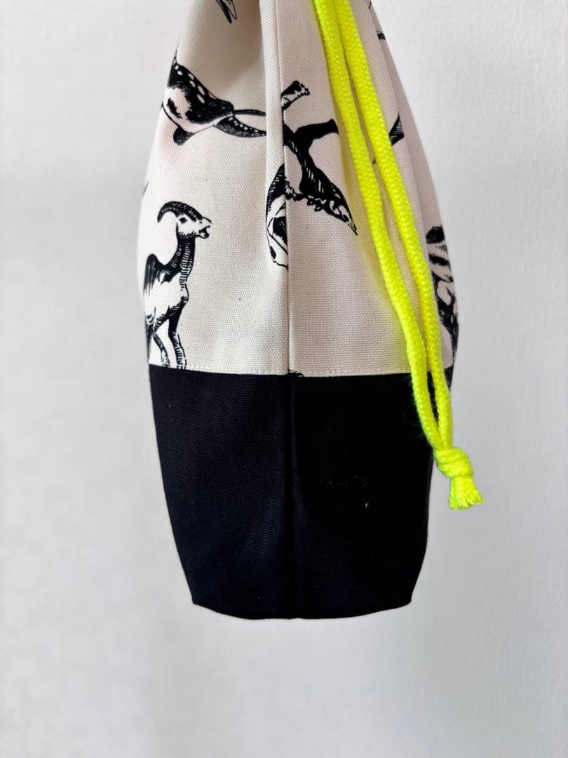 ネオンアクセント恐竜3点セット｜入学入園グッズ｜ループ付きレッスンバッグ