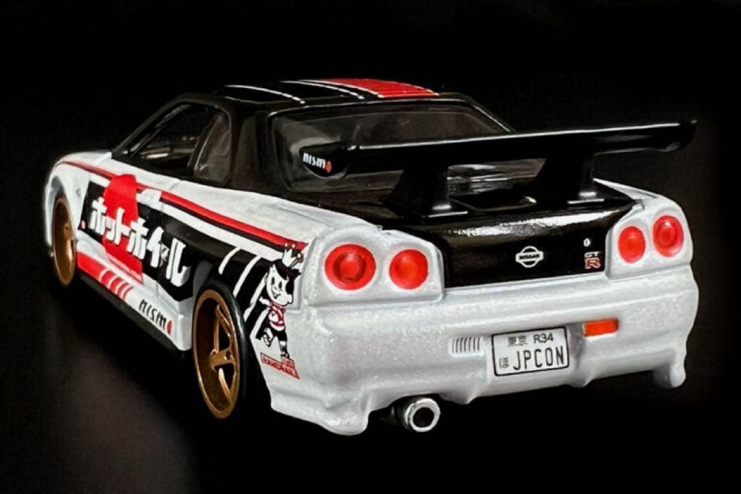 ★新品・送料込★HOT WHEELS ホットウィール ミニカー 左右2台セット