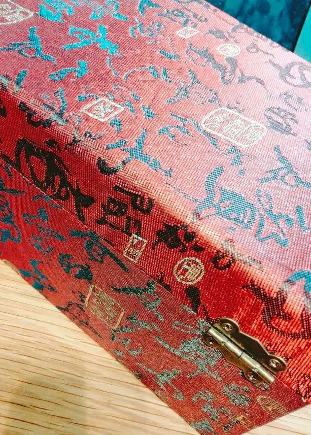 リ*ー様 鳳凰　彫刻　置物　天然石　ラブラドライト置物　ラブラドライト　台座付き