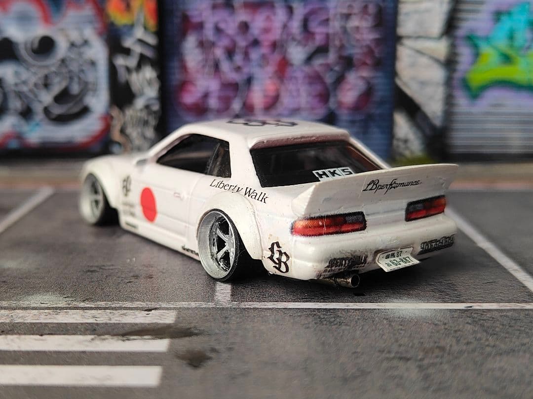 ホットウィールカスタム S13 シルビア LBWK風☆深リム 白☆トミカ改造