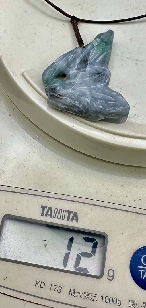 ハンドメイド 翡翠 ペンダント ネックレス 約5cm x 4cm