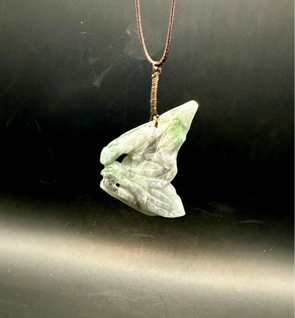 ハンドメイド 翡翠 ペンダント ネックレス 約5cm x 4cm