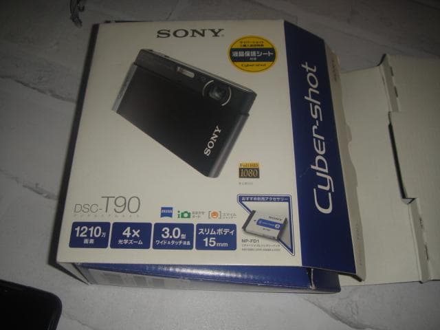 ✨SONY ソニー サイバーショット DSC-T90　デジカメ