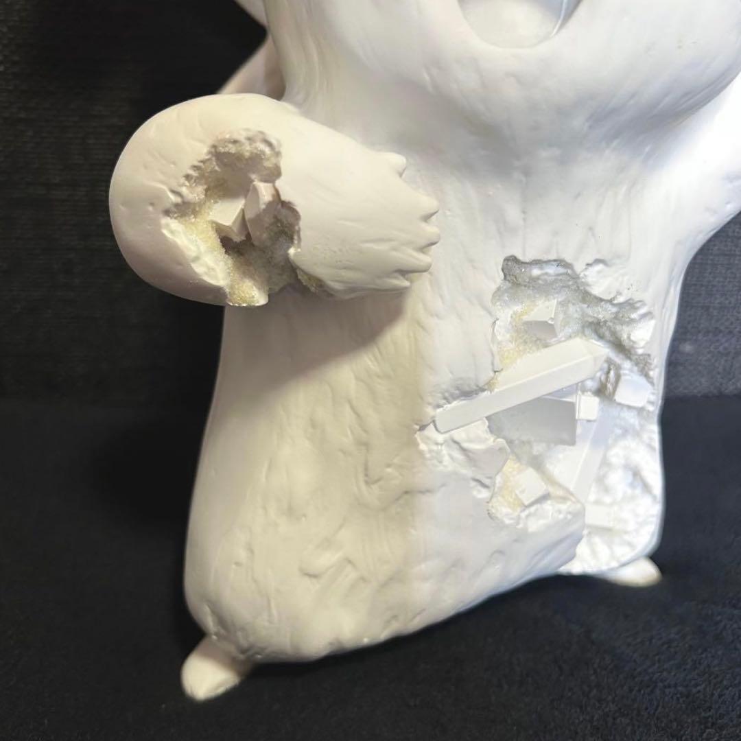 Daniel Arsham Pokémon 世界500個限定　ホワイト ポケモン