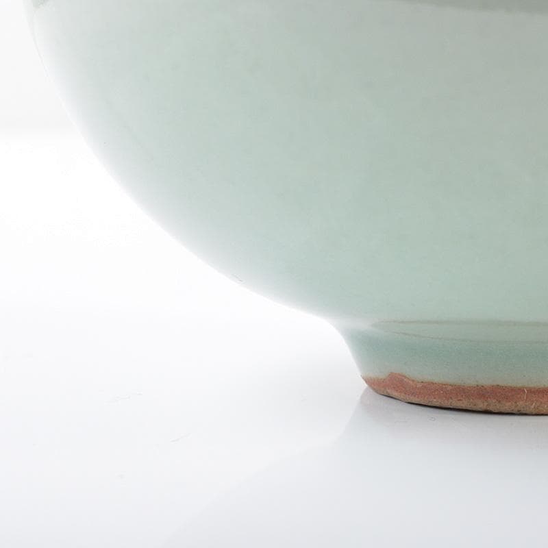 中国　龍泉窯　粉青磁　花刻　茶碗　M　R6128