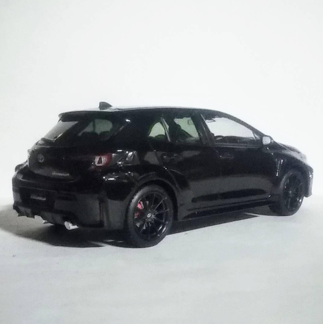 カラーサンプルミニカー TOYOTA GRカローラ