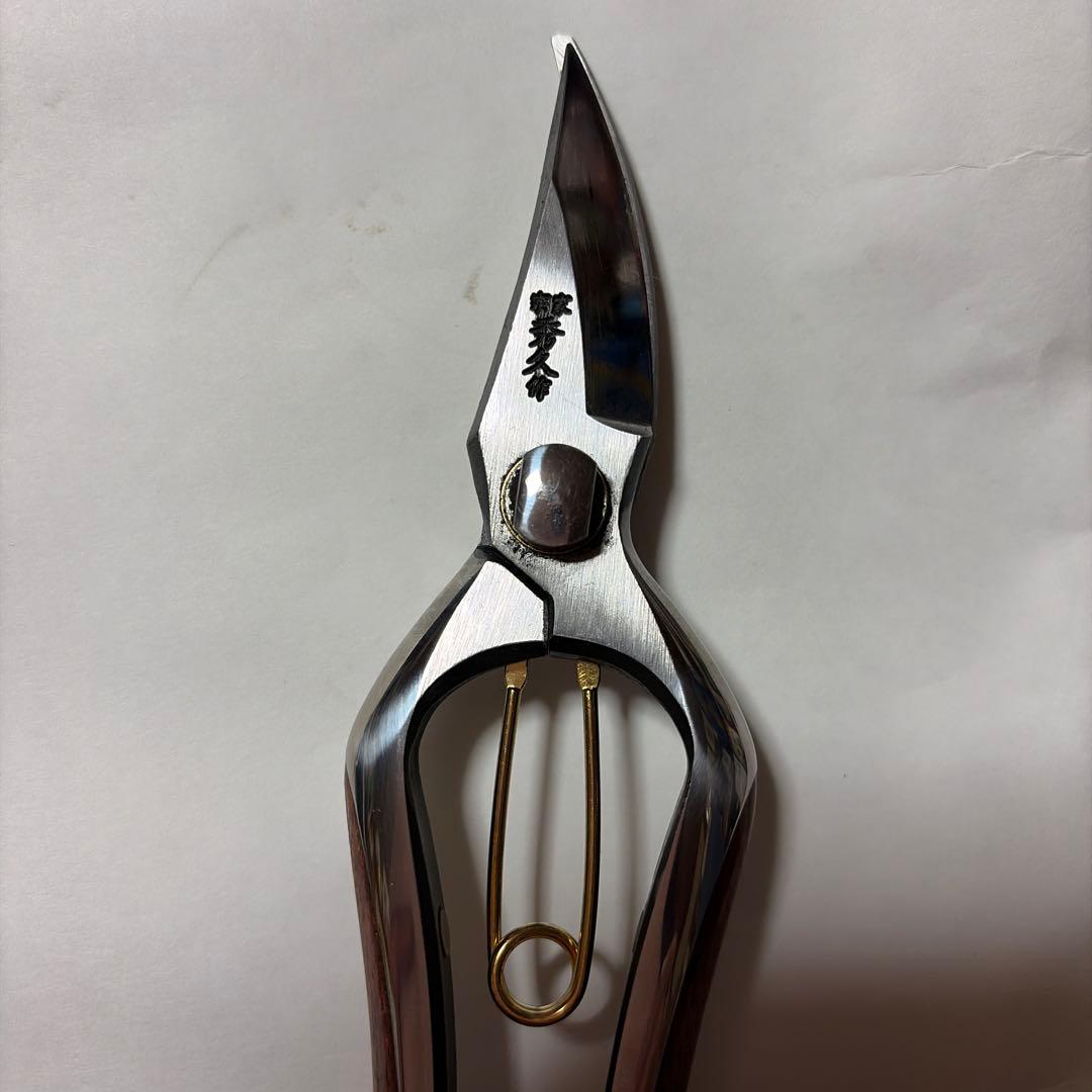 新品未使用　万能剪定鋏