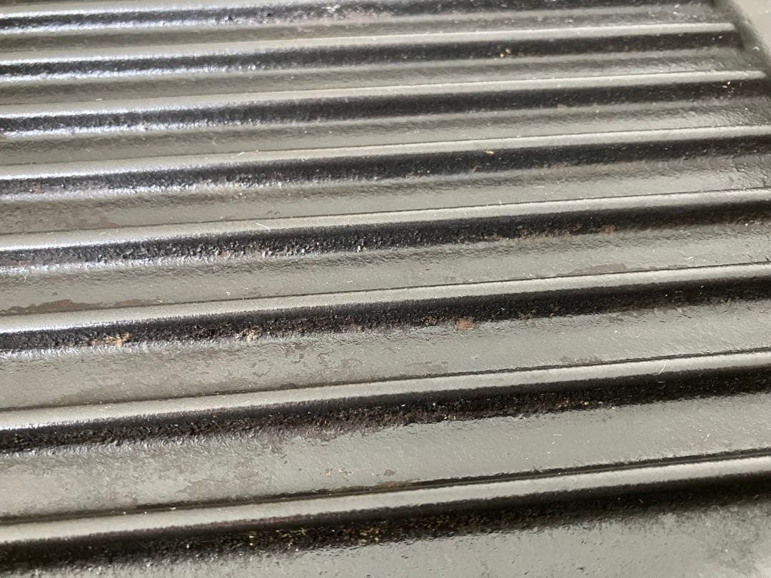 staub ストウブ 「 ピュアグリル スクエア ブラック 23cm 」