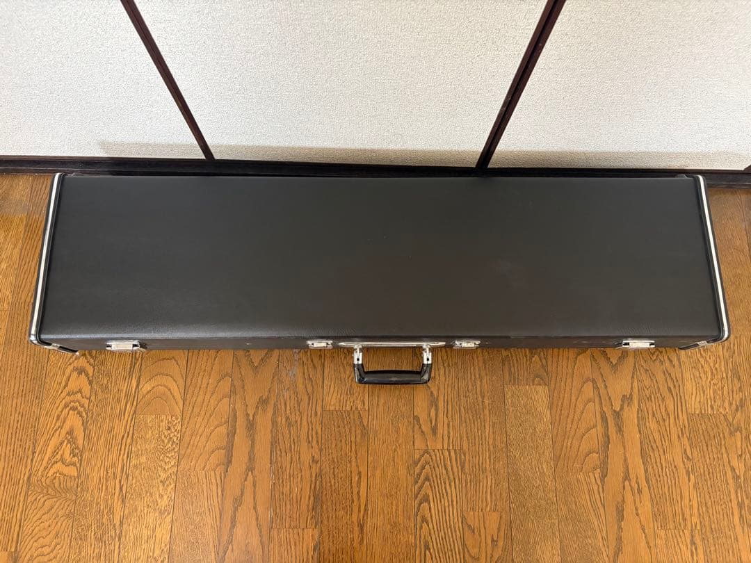 三味線本体 木製 3弦 四角形【破れなし】