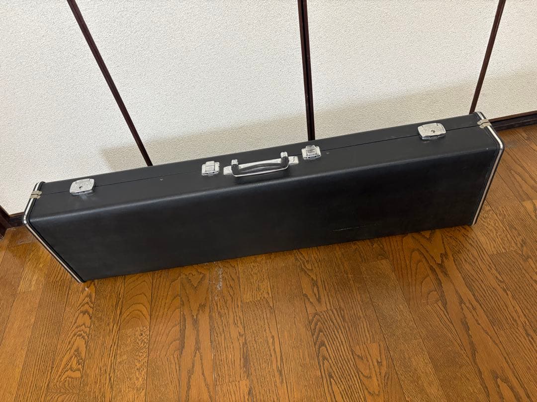 三味線本体 木製 3弦 四角形【破れなし】