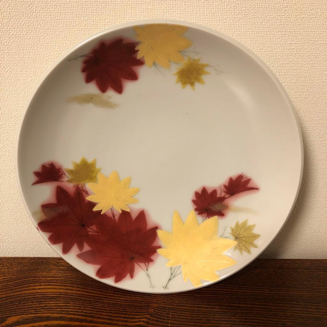 橋詰正英 作「彩絵紅葉」大皿 金彩 径27cm 師：人間国宝 藤本能道
