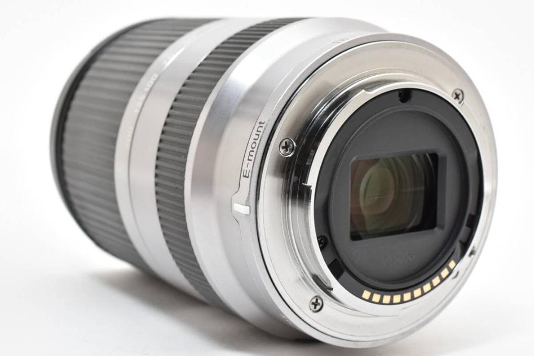 ★専用★18-200mm 3.5-6.3 Di III VC B011ソニー E