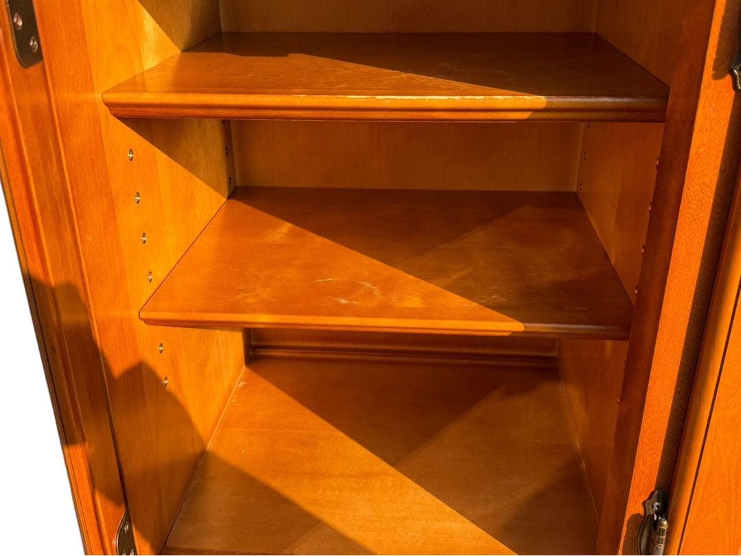 ◯横浜ダニエル GMIK22 食器棚 飾り棚 カップボード アーリー