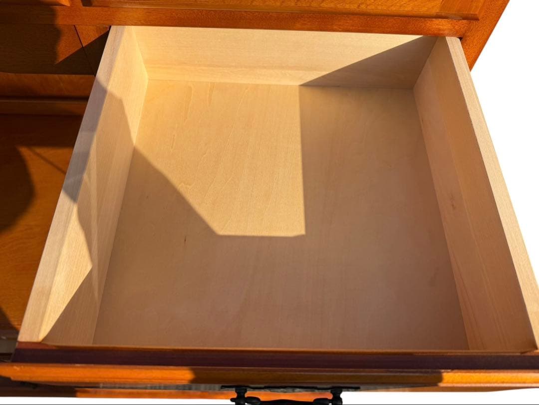 ◯横浜ダニエル GMIK22 食器棚 飾り棚 カップボード アーリー