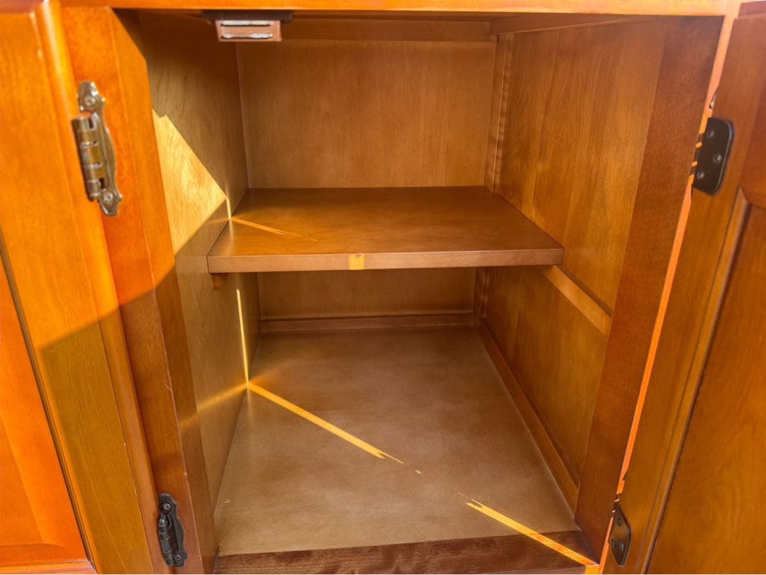 ◯横浜ダニエル GMIK22 食器棚 飾り棚 カップボード アーリー