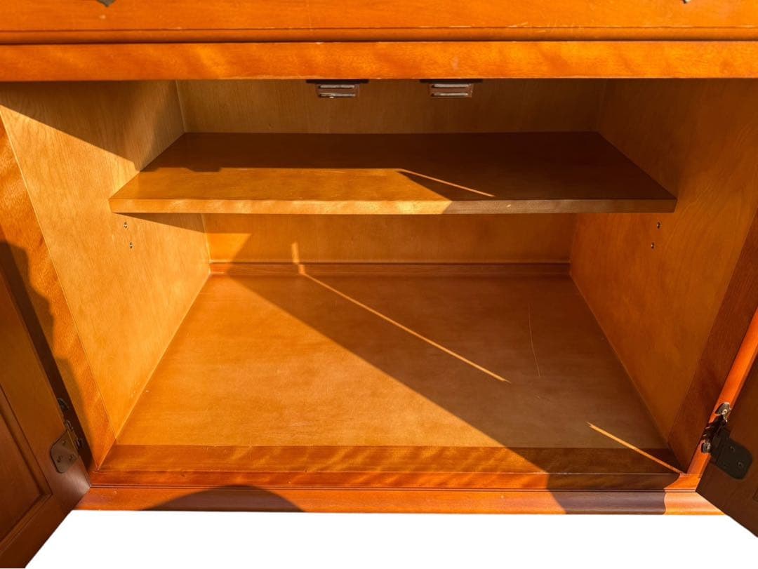 ◯横浜ダニエル GMIK22 食器棚 飾り棚 カップボード アーリー