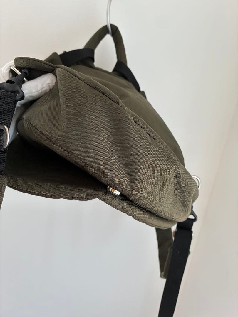 UKULELE OLIVE オリーブグリーン スリムリュック　武田のカバン