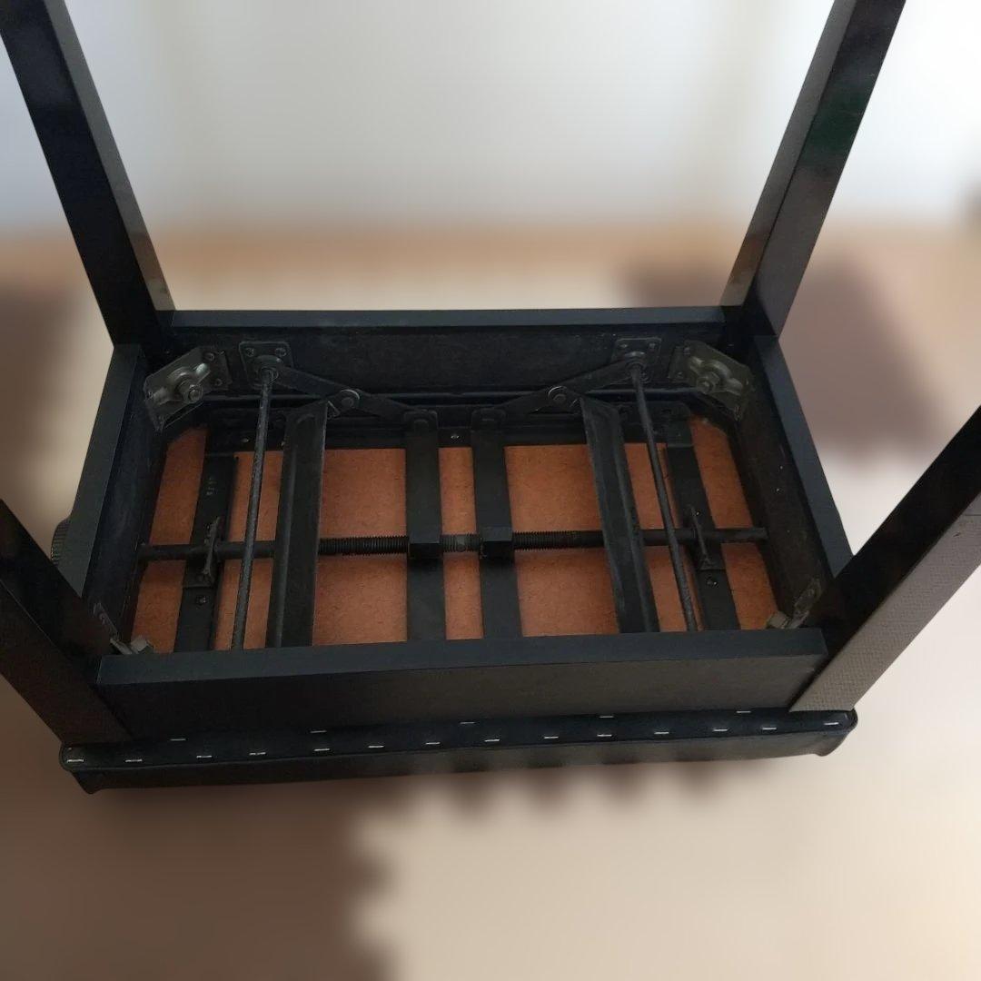 ピアノ YAMAHA製 高低調整イス