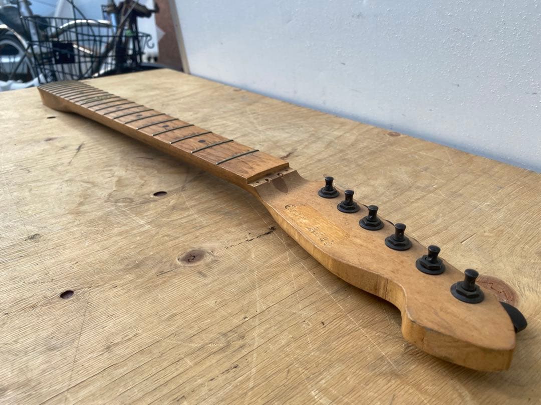 メーカー不明　ギター　ネック　ジャンク品　2 中古品