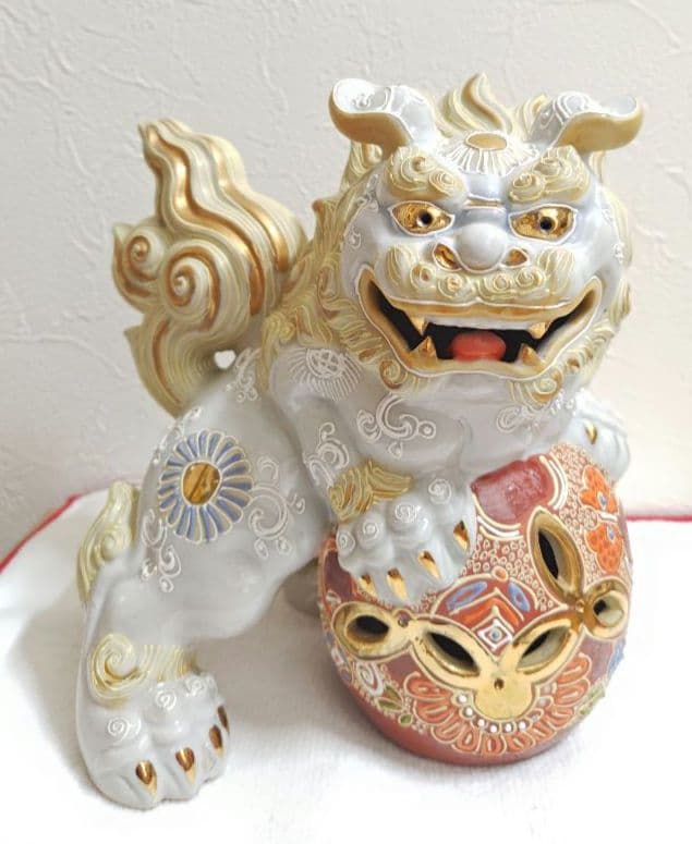 九谷焼　玉獅子　玉乗り獅子　一対　縁起物　厄除け
