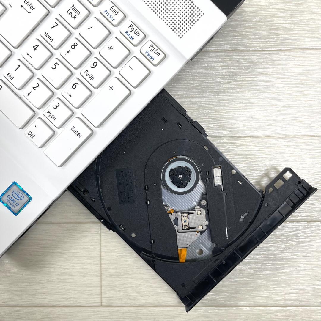 NEC LAVIE i7 新品SSD メモリ8G オフィス付き ノートパソコン