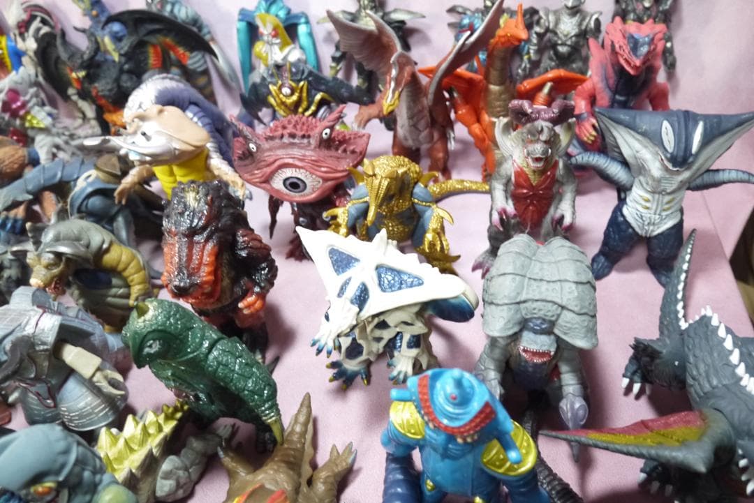 ウルトラ怪獣シリーズ　怪獣ソフビ　75体セット