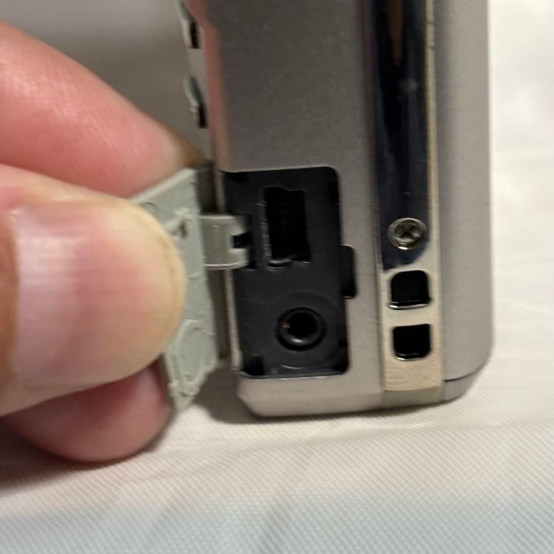 美品 通電 動作確認済　リコー　RICOH CX1 シルバー コンデジ