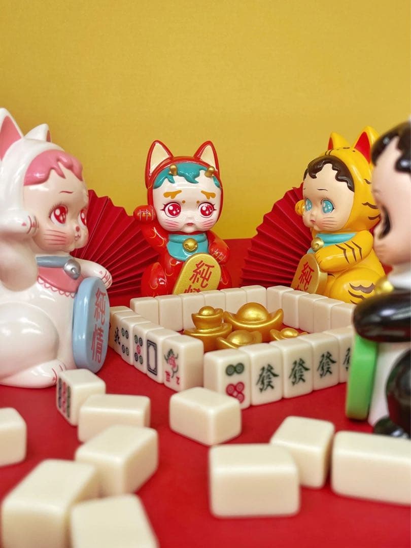 純情・招き猫　龍　辰年　可哀想　女の子　可愛い　ソフビ　フィギュア　おもちゃ