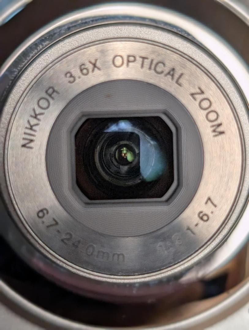 Nikon COOLPIX L20 コンパクカメラ コンデジ デジカメ