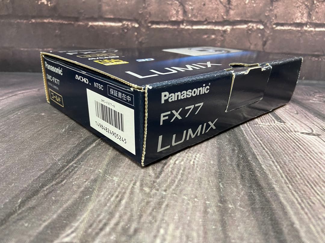 動作品　Panasonic LUMIX FX77 ゴールド　デジタルカメラ