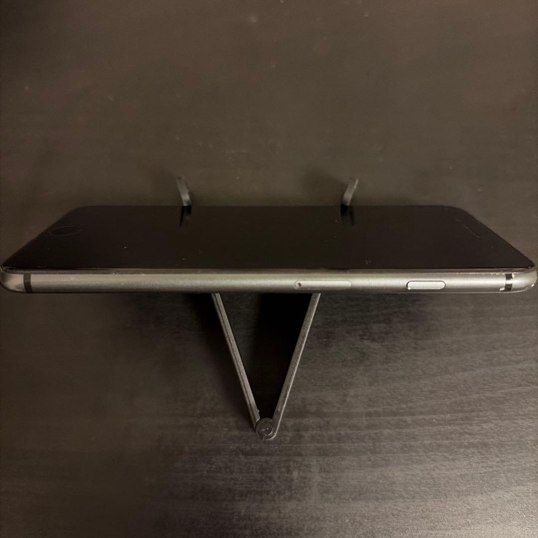 iPhone8Plus 64GB スペースグレイ