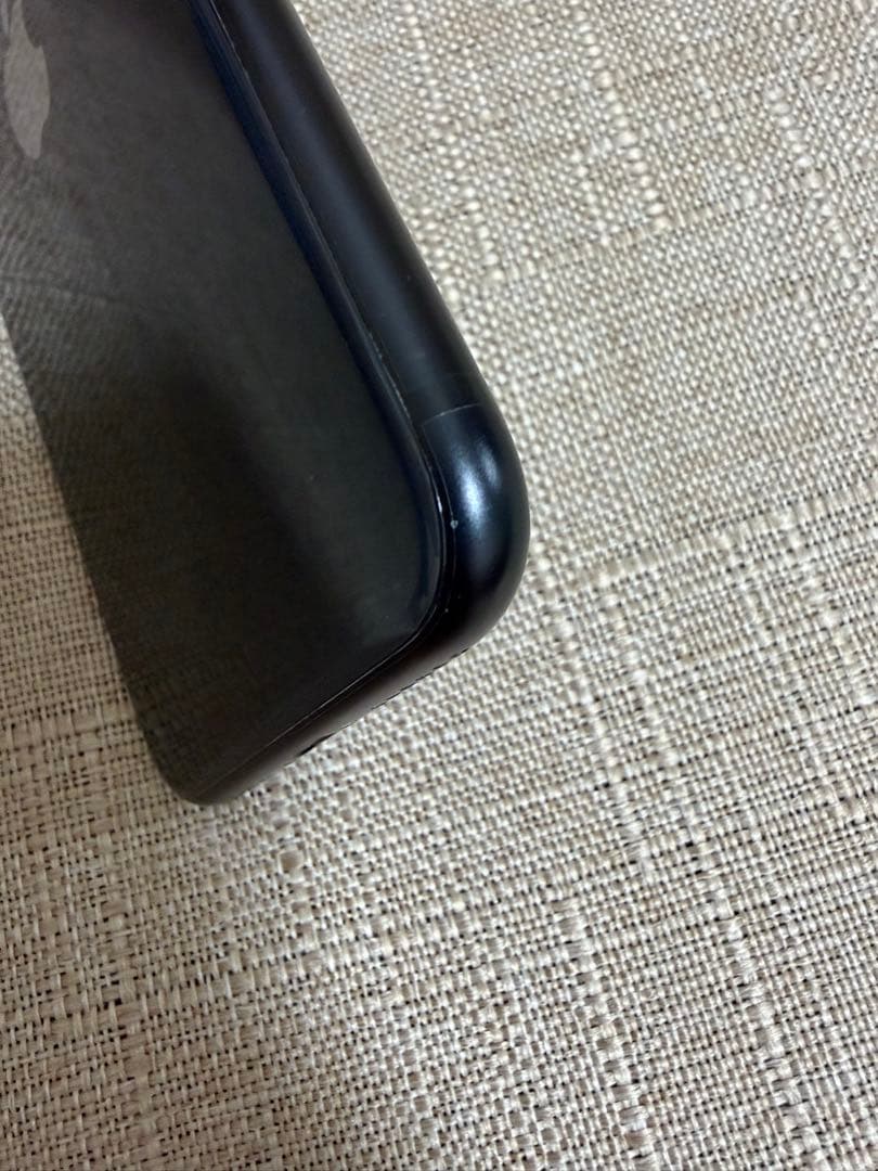 【箱付き】美品 iPhoneSE 第二世代 SE2 128GB ブラック 黒