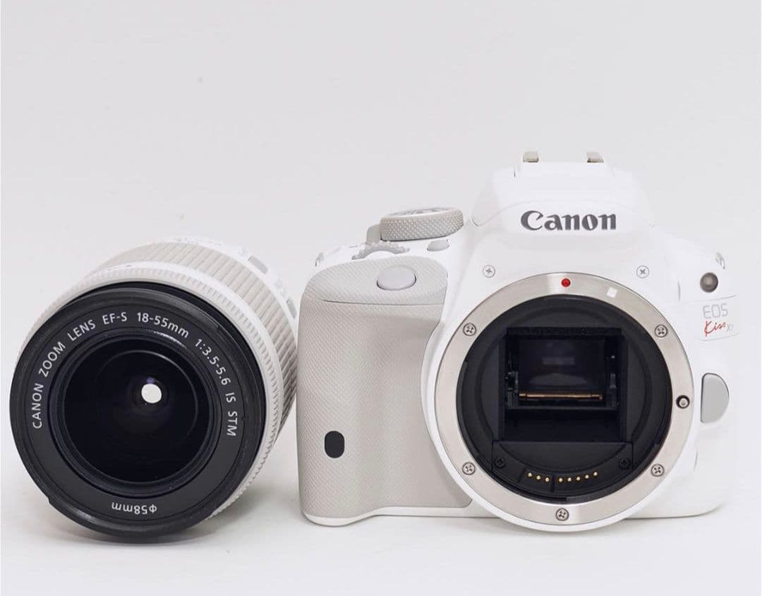 2月24日限定【希少ホワイト】Canon EOS Kiss X7 レンズキット