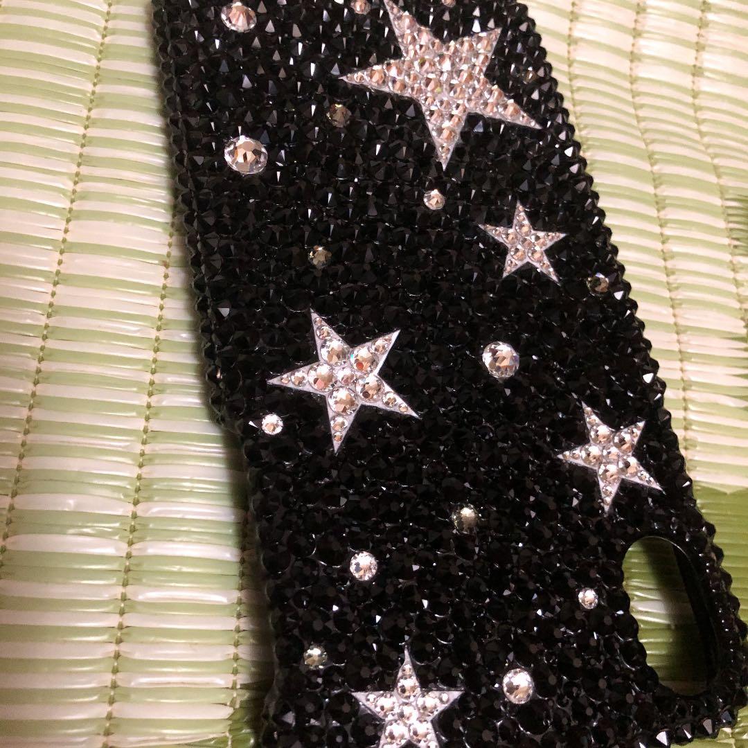 iphonexr スワロフスキー デコ スター 星模様　白黒　ブラック